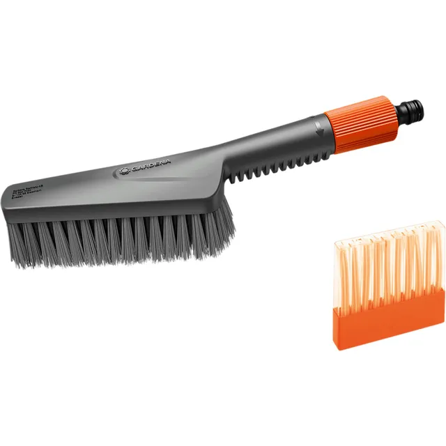 gardena-cleansystem-wasch-set-mit-handb-rste-m-soft-durchflussregulierung-und-re image 1