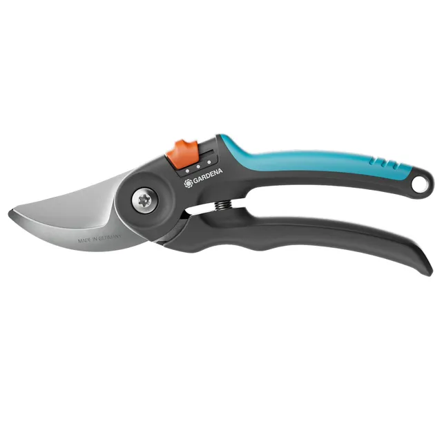 gardena-premiumcut-flex-gartenschere-12242-20-bypass-schnitt-bis-24-mm-2-schritt image 1