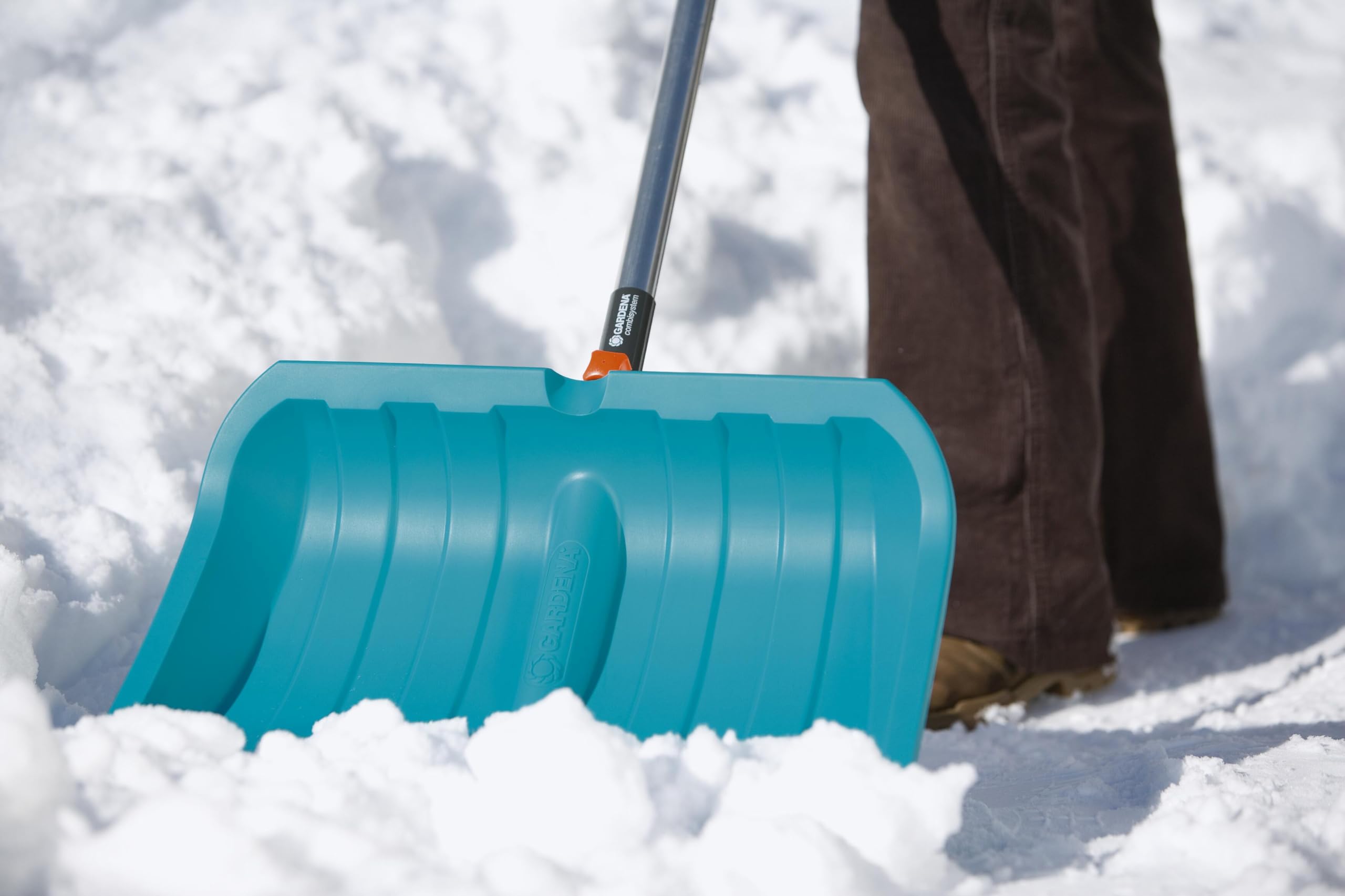 gardena-combisystem-schneeschieber-kst-50-schneeschaufel-mit-abriebfester-kunsts image 3
