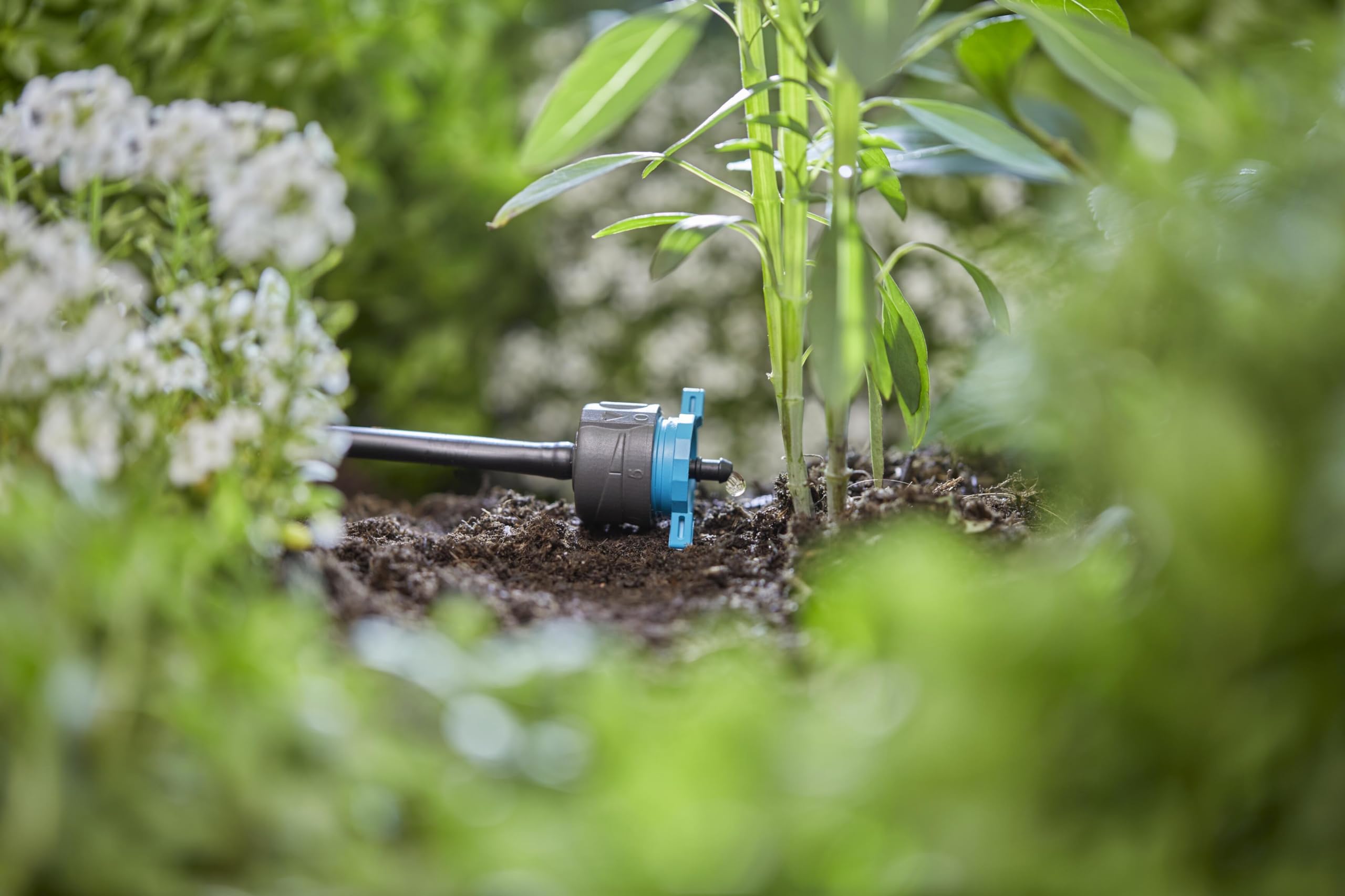gardena-micro-drip-system-regulierbarer-endtropfer-13304-20-druckregulierend-1-8 image 8