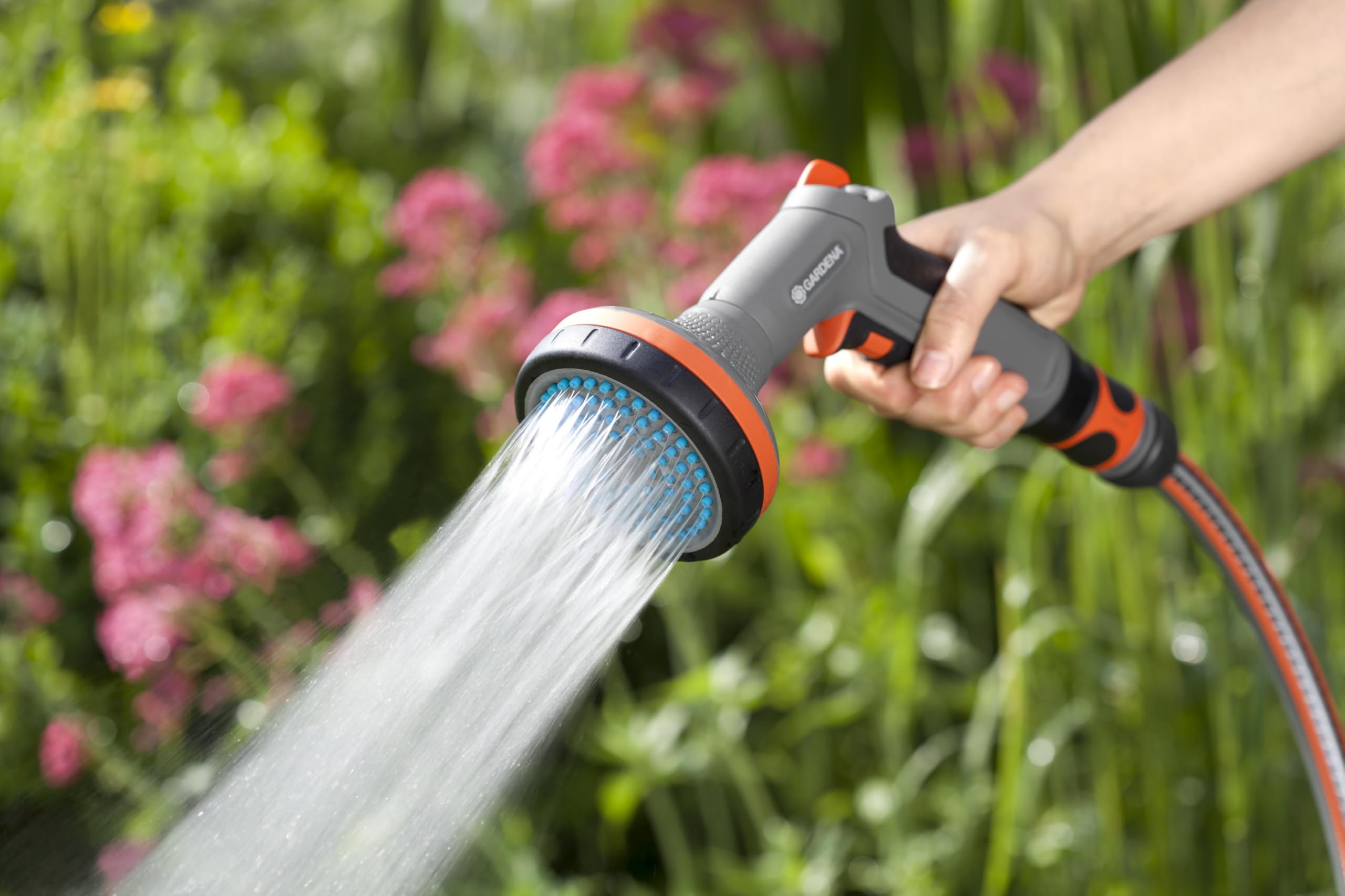 gardena-comfort-brause-18319-20-gartenbrause-mit-spr-hwinkel-regulierung-stufenl image 3