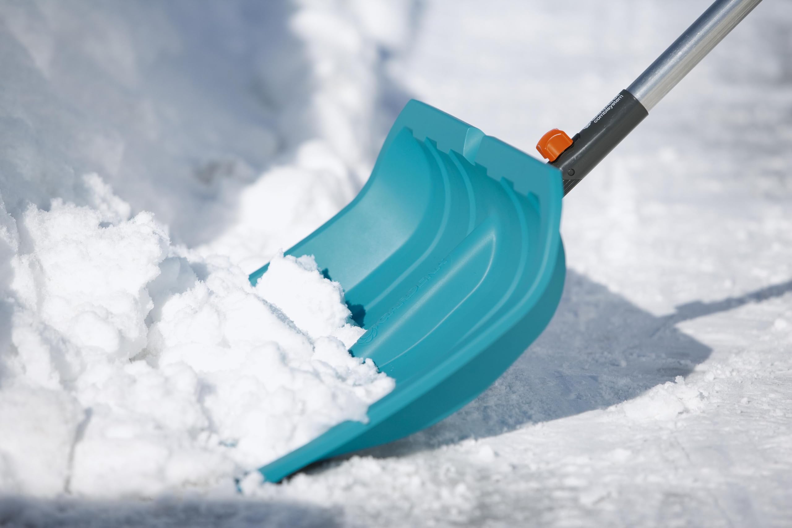 gardena-combisystem-schneeschieber-kst-50-schneeschaufel-mit-abriebfester-kunsts image 4