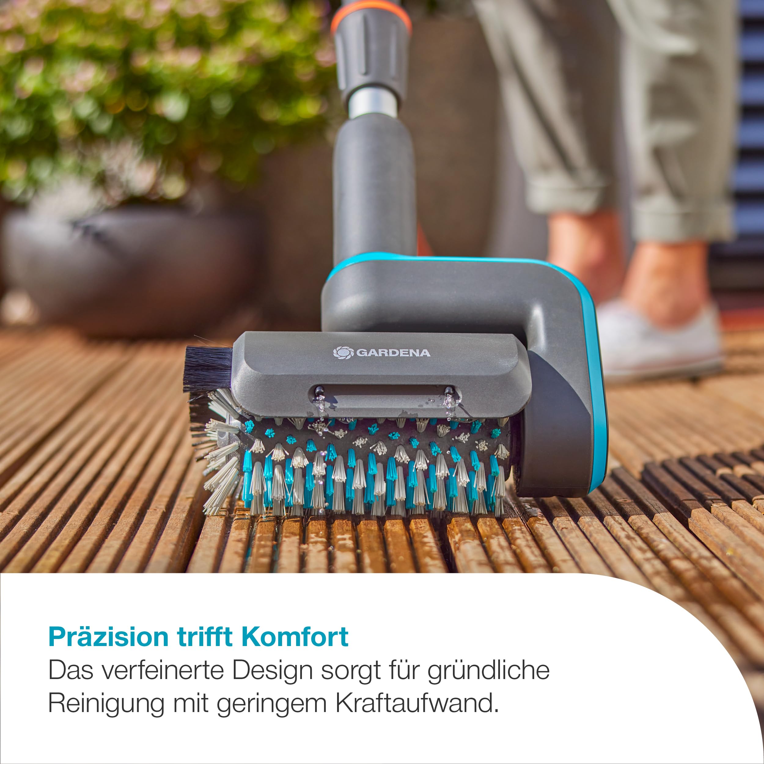 gardena-akku-multi-reiniger-aquabrush-universal-04-18v-p4a-ready-to-use-set-1484 image 4