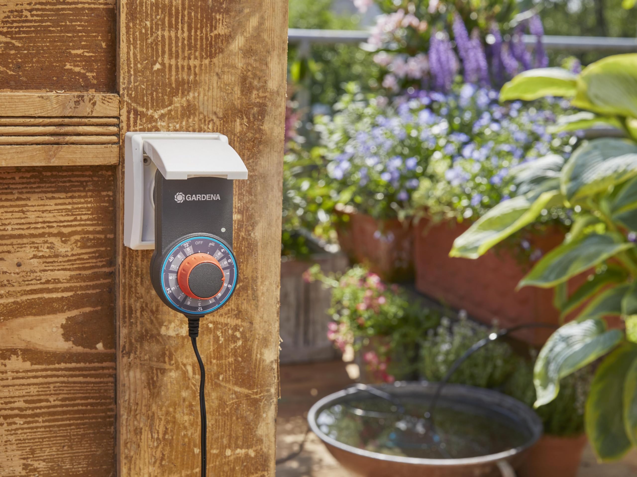 gardena-city-gardening-balkon-bew-sserung-vollautomatisches-blumenkasten-bew-sse image 3