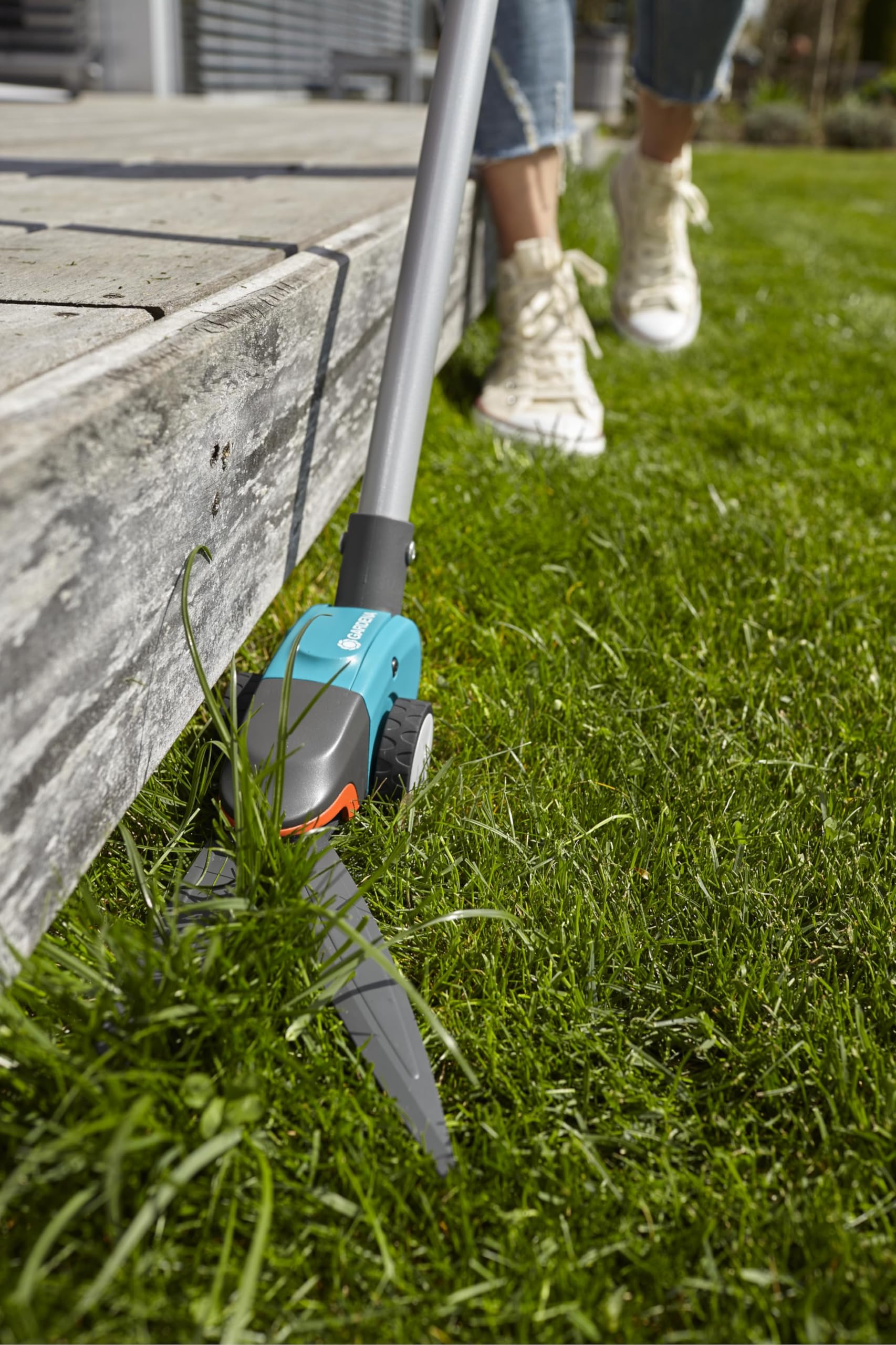 gardena-comfort-grasschere-langstielig-12100-20-rasenschere-mit-stiel-180-drehba image 4