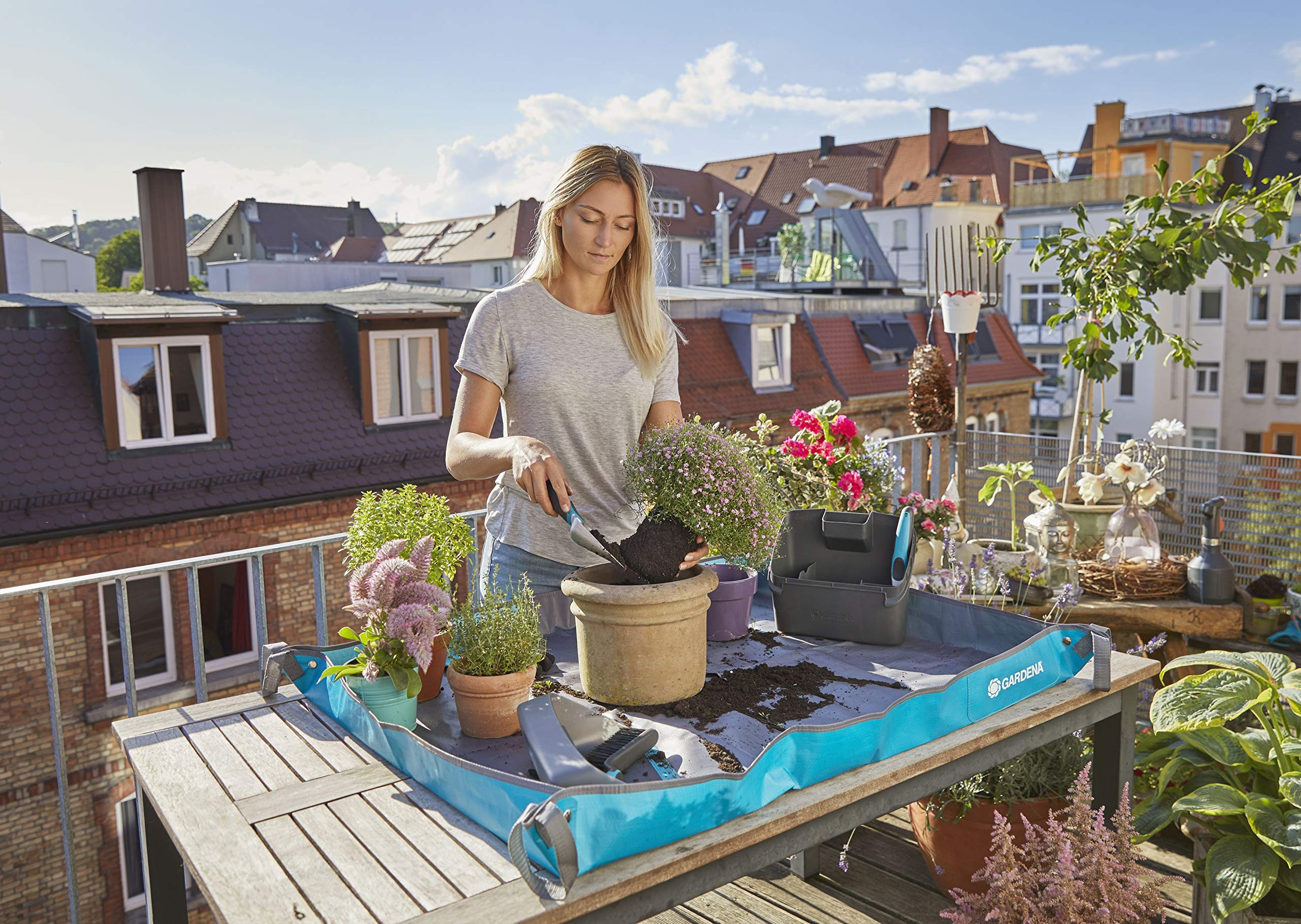 gardena-city-gardening-pflanzmatte-m-506-20-pflanz-und-umtopfunterlage-wasserabw image 4