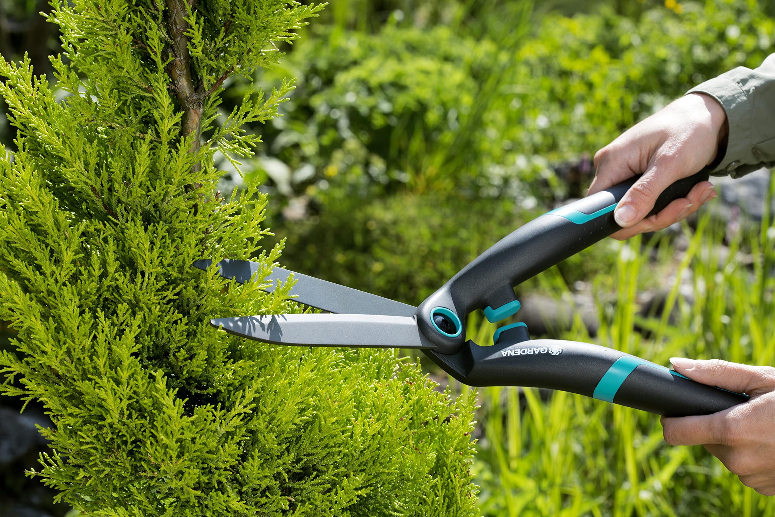 gardena-heckenschere-precisioncut-12302-20-ergonomische-gartenschere-mit-18-cm-p image 4