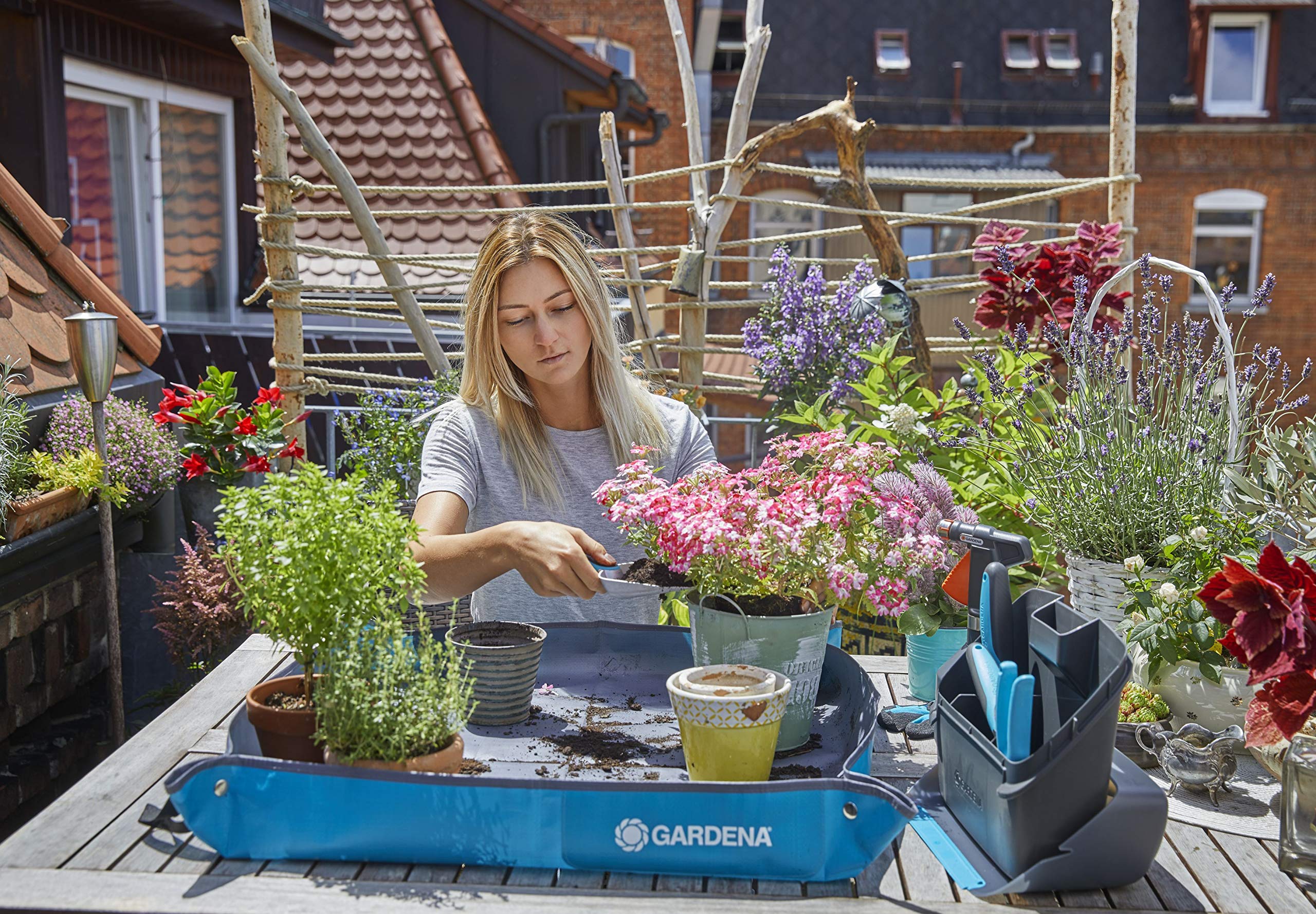 gardena-city-gardening-pflanzmatte-s-505-20-wasserabweisende-arbeitsunterlage-80 image 6