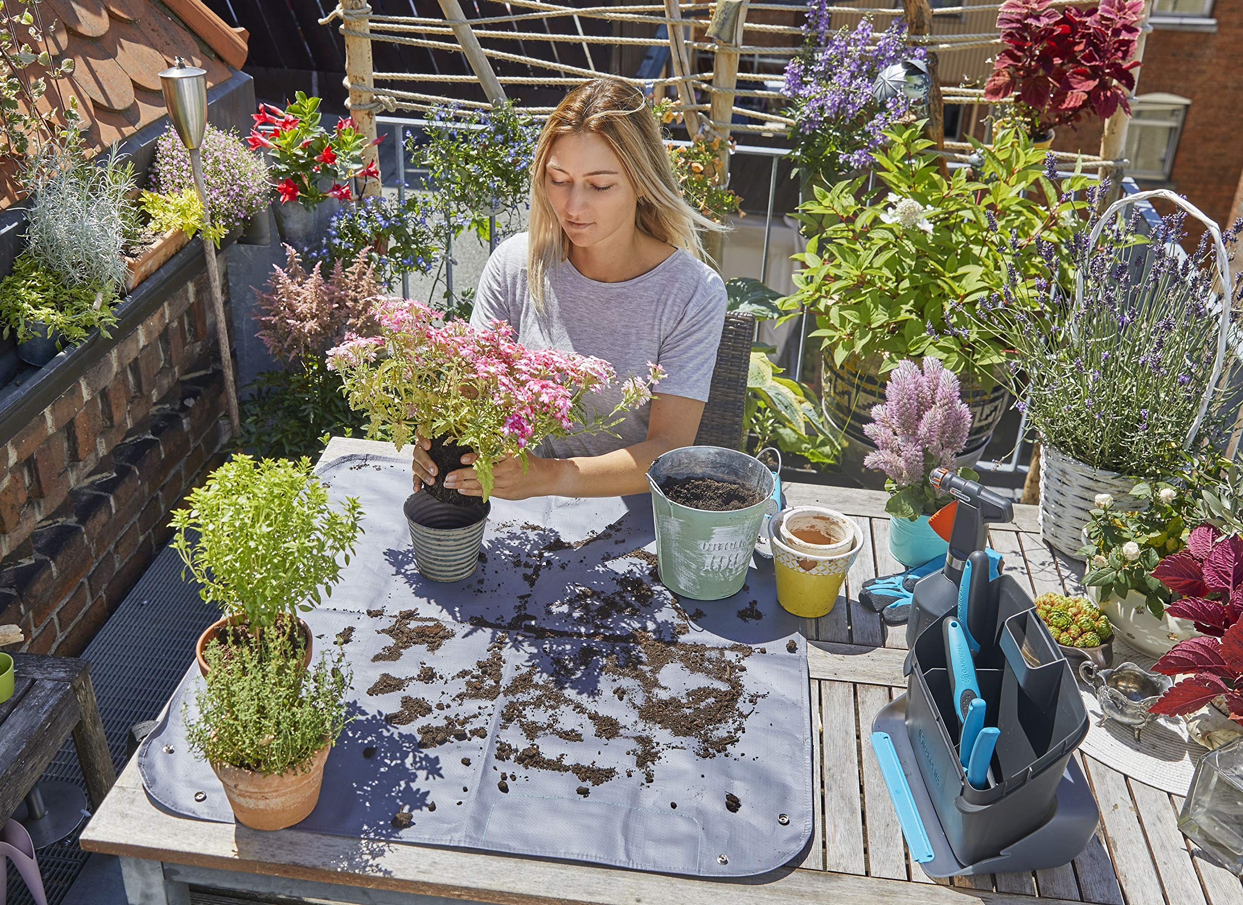 gardena-city-gardening-pflanzmatte-s-505-20-wasserabweisende-arbeitsunterlage-80 image 4